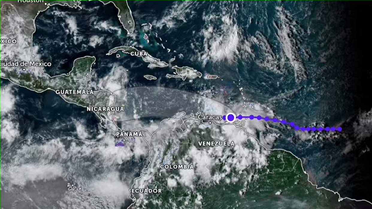 Tormenta Tropical Julia Se Fortalece Y Causa Estragos En Su Paso Por El