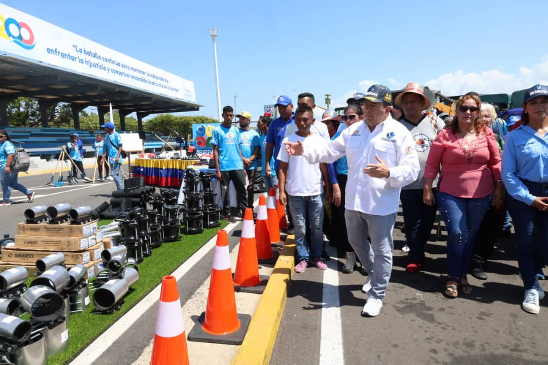 Gobernación del Zulia reactivó sistema de riego del estadio Luis