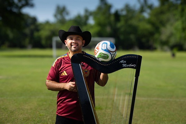 El arpa venezolana hará historia en la Copa Mundial FIFA 2026™️ de la mano de Alex Martínez