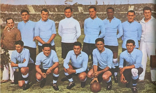De un barco transatlántico a la gloria eterna: El origen humilde que dio vida al fenómeno global del fútbol